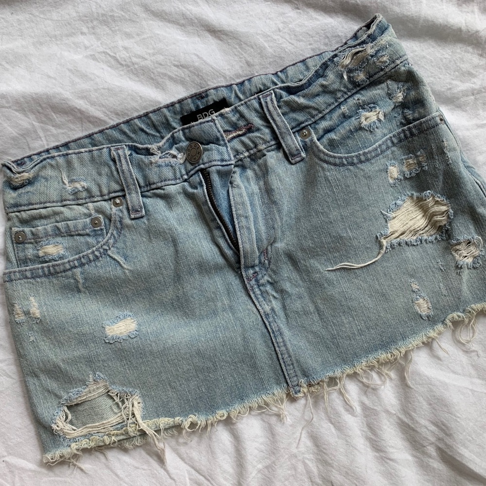 urban outfitters / denim mini skirt